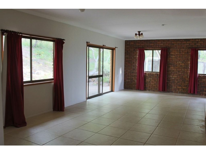 536 Tamborine Mountain Road, Tamborine QLD 4270