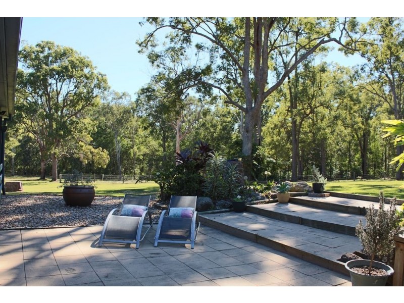 106 Hazel Road, Tamborine QLD 4270