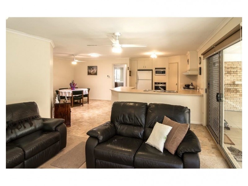 24 Murdoch Court, Mundoolun QLD 4285