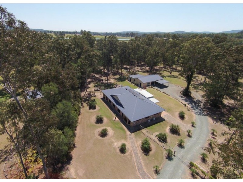 76 Racecourse Place, Tamborine QLD 4270