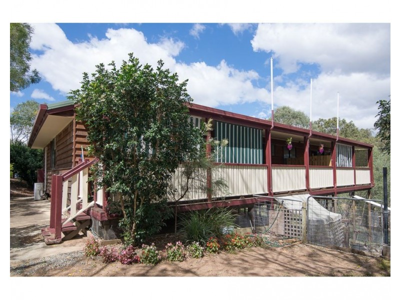 2 Bundamba Court, Mundoolun QLD 4285