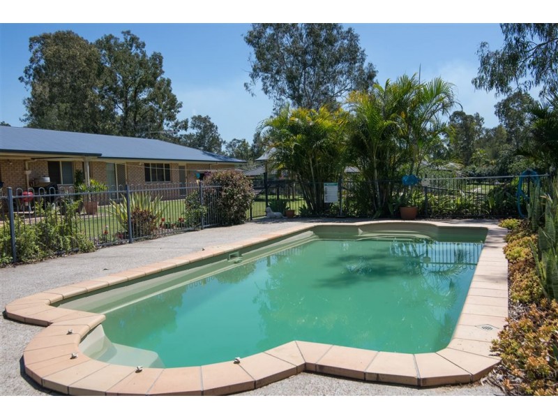 21 Racecourse Place, Tamborine QLD 4270