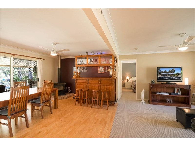 21 Racecourse Place, Tamborine QLD 4270