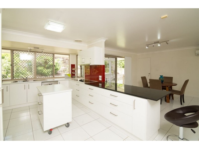 72 Simmental Drive, Tamborine QLD 4270