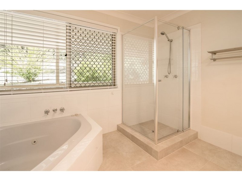 72 Simmental Drive, Tamborine QLD 4270