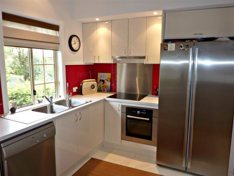 26 Central Avenue, Tamborine Mountain QLD 4272
