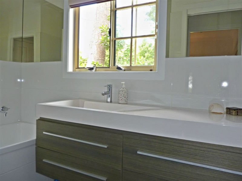 26 Central Avenue, Tamborine Mountain QLD 4272