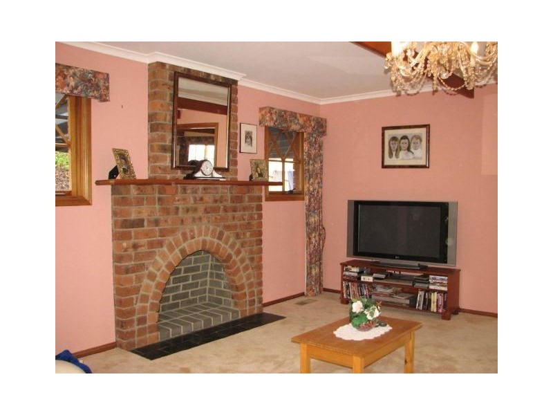 30 Firth Road, Lenah Valley TAS 7008