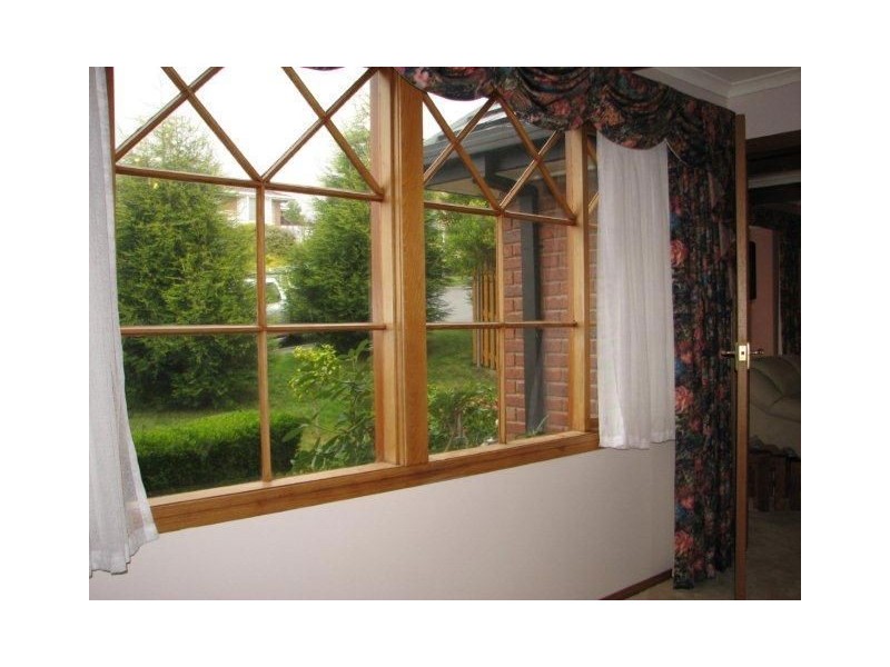 30 Firth Road, Lenah Valley TAS 7008