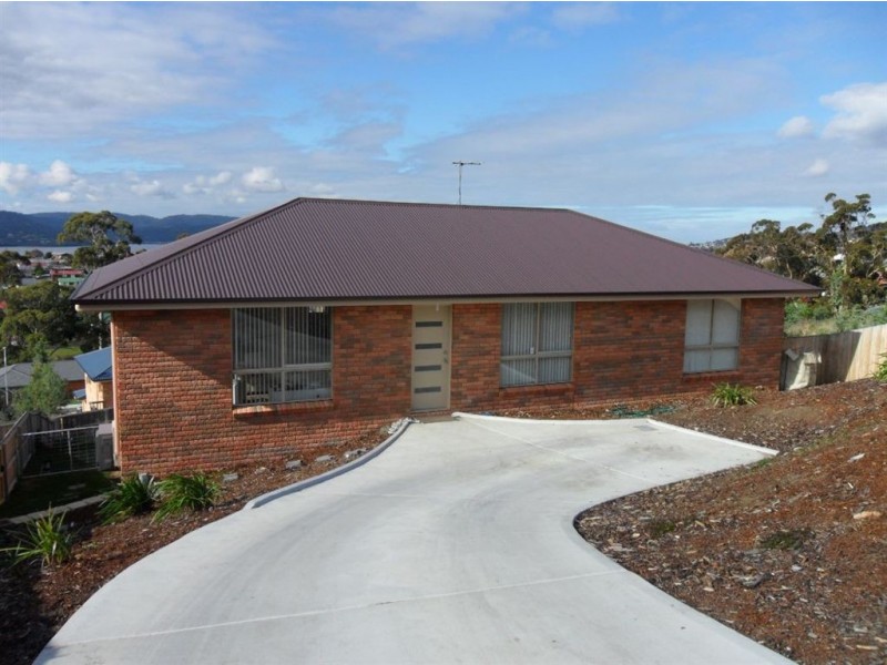 10 Cazaly Drive, Chigwell TAS 7011