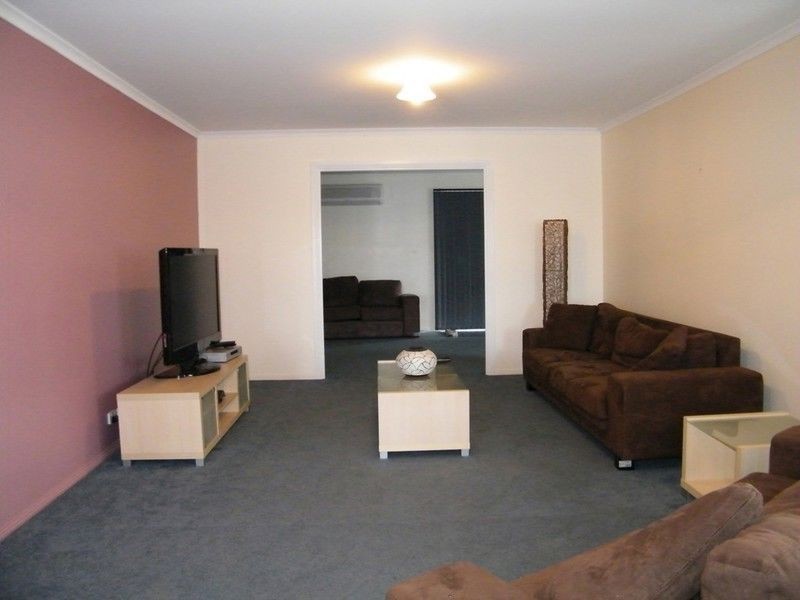 35 Hilton Road, Claremont TAS 7011