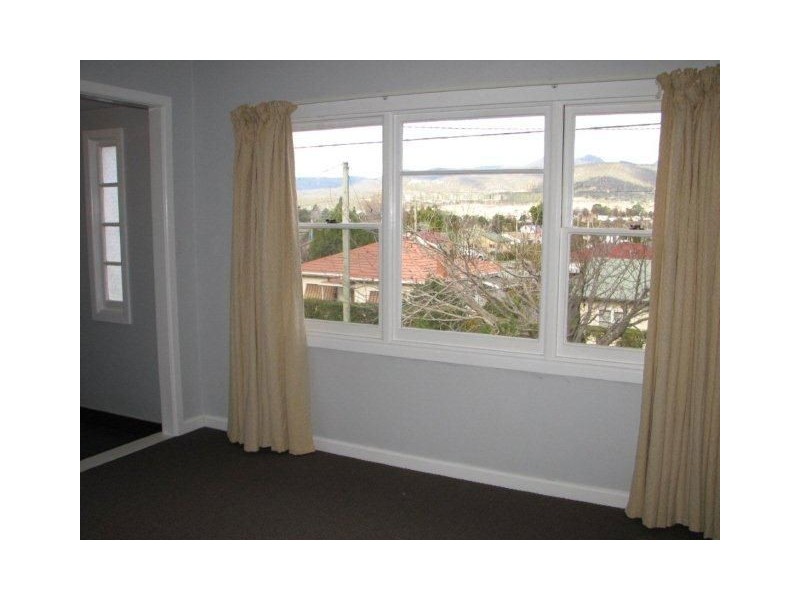 82 North Crescent, New Norfolk TAS 7140