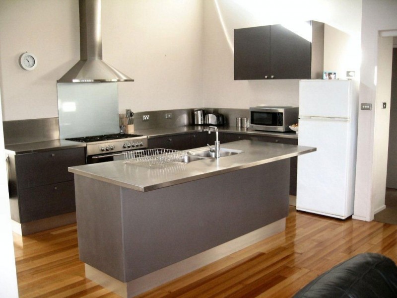 8 Thoona Street, Geilston Bay TAS 7015