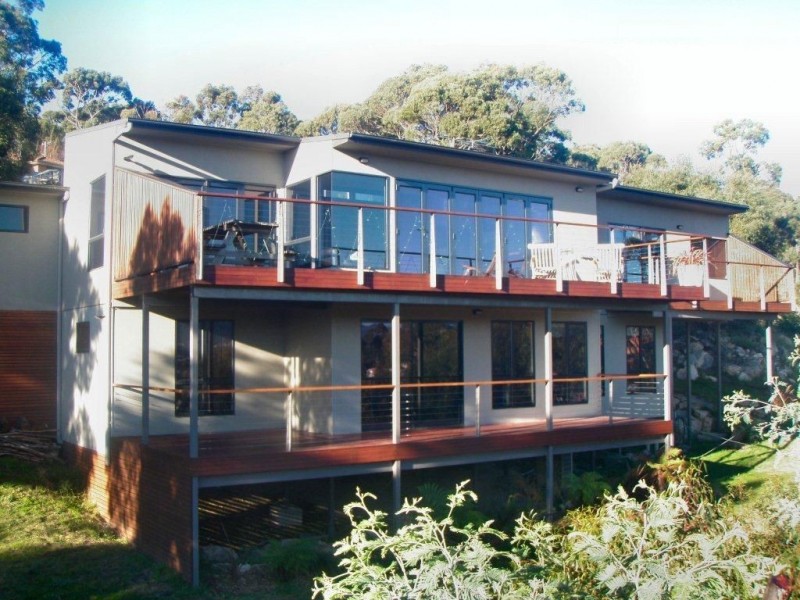 8 Thoona Street, Geilston Bay TAS 7015