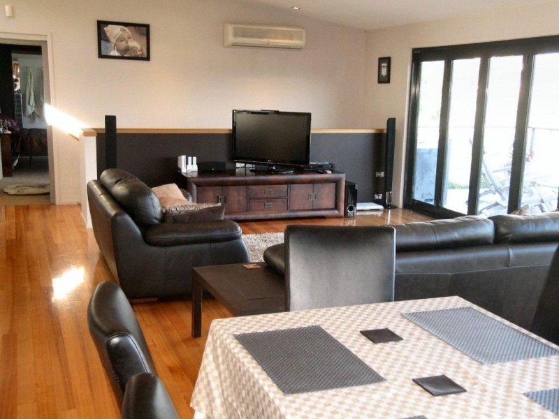 8 Thoona Street, Geilston Bay TAS 7015