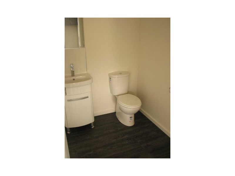 1+2/5 Travers Court, Claremont TAS 7011