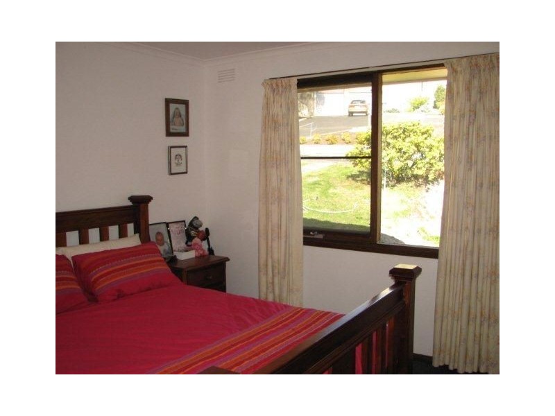 17 Jameson Street, Glenorchy TAS 7010