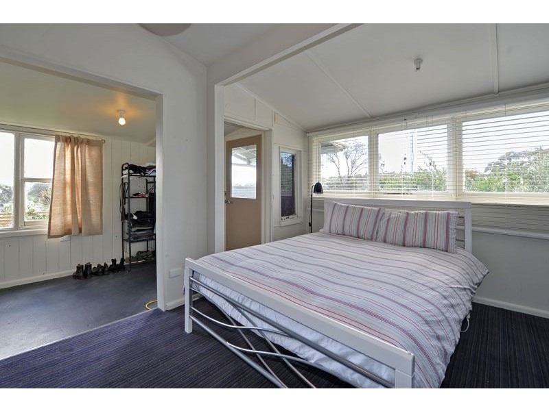 2 Cruddah Street, Dodges Ferry TAS 7173
