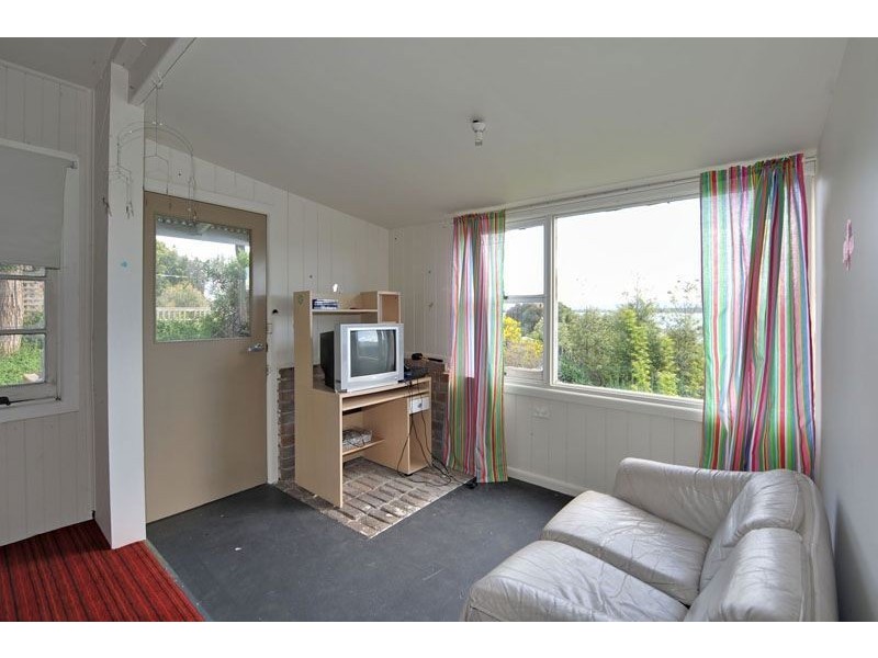2 Cruddah Street, Dodges Ferry TAS 7173