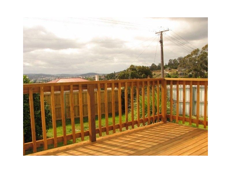 1/4 Corranga Drive, Chigwell TAS 7011