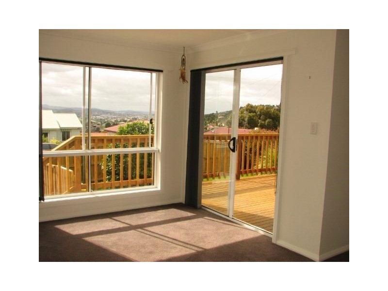 1/4 Corranga Drive, Chigwell TAS 7011