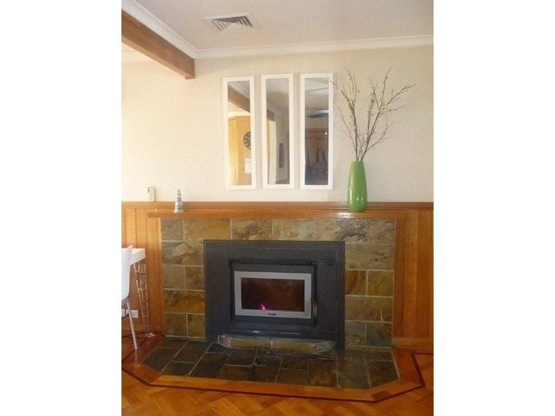 4 Hudson Crescent, Glenorchy TAS 7010