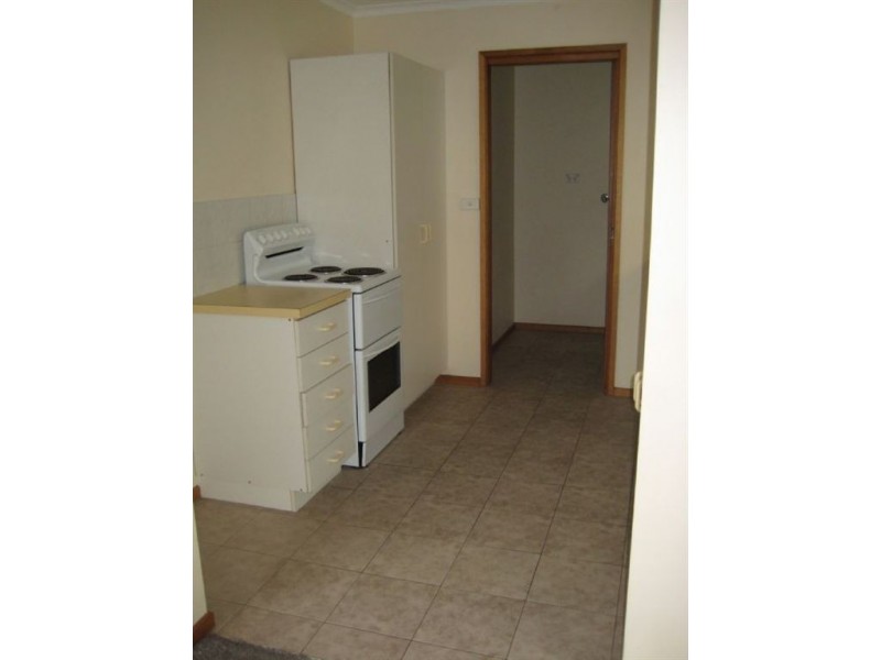 4 Godfrey Road, Claremont TAS 7011