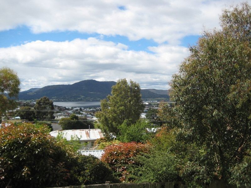 2/49 O’Brien Street, Glenorchy TAS 7010