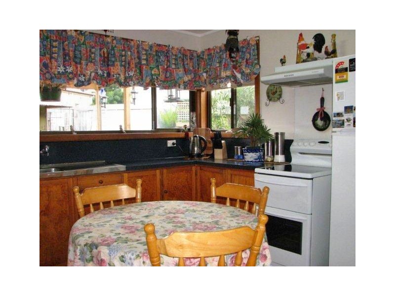 24 Murdoch Avenue, New Norfolk TAS 7140