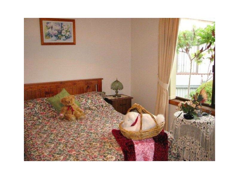 24 Murdoch Avenue, New Norfolk TAS 7140