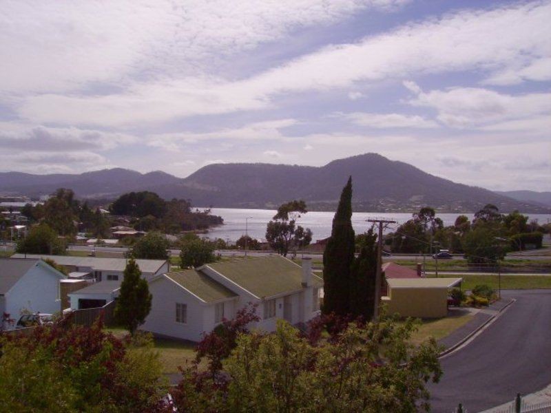 18 Pulkara Circle, Berriedale TAS 7011