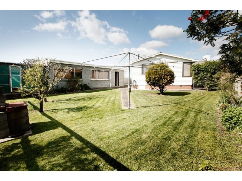 18 Tooma Avenue, Berriedale TAS 7011