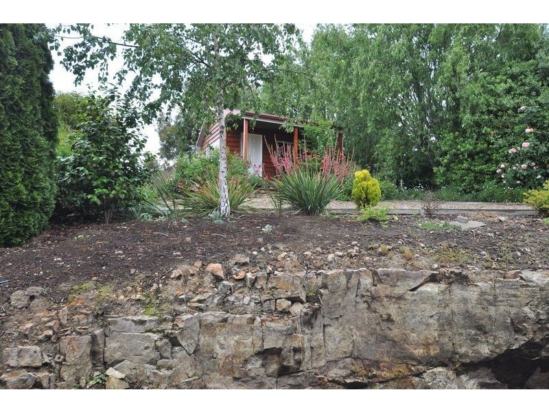 10 Lachlan Road, New Norfolk TAS 7140