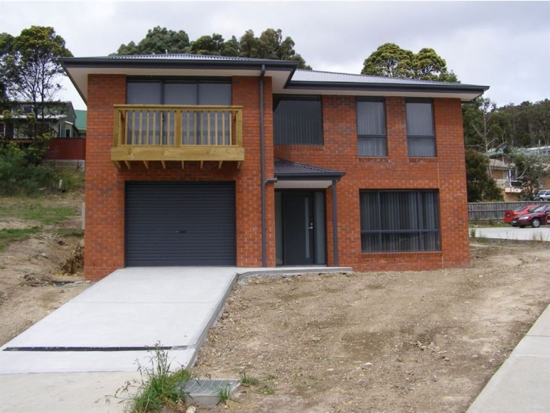 16 Aquila Street, Glenorchy TAS 7010