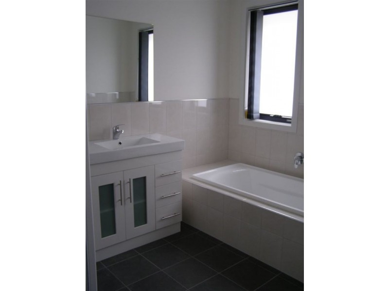 16 Aquila Street, Glenorchy TAS 7010