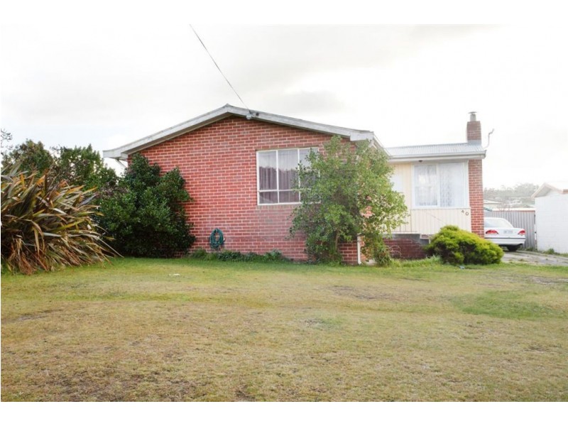 40 Cleburne Street, Claremont TAS 7011