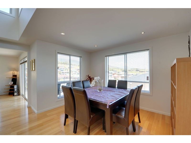 1/10 Baltonsborough Road, Austins Ferry TAS 7011