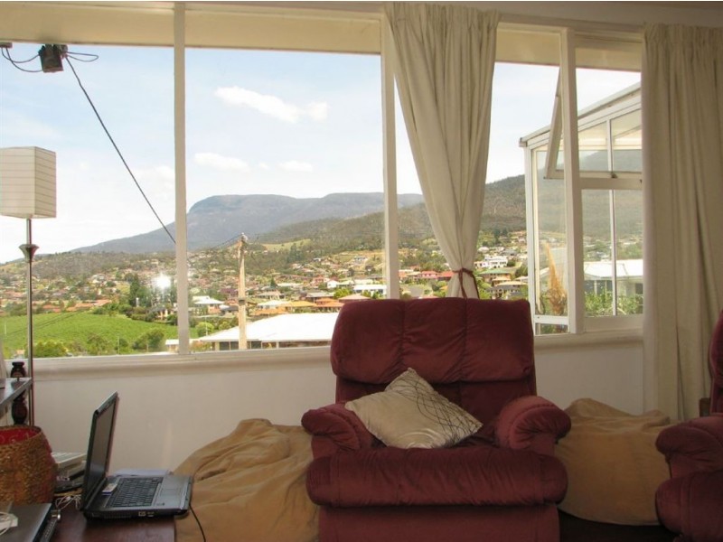 6 Jimbirn Street, Berriedale TAS 7011