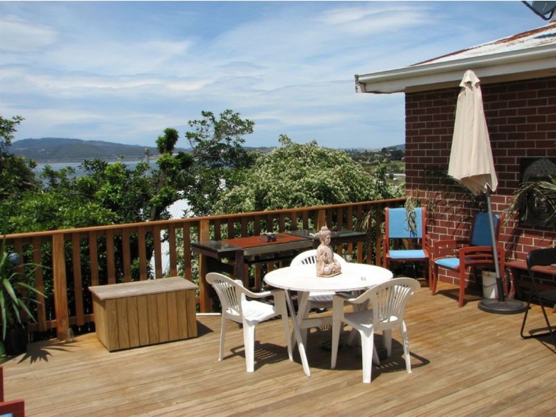 6 Jimbirn Street, Berriedale TAS 7011
