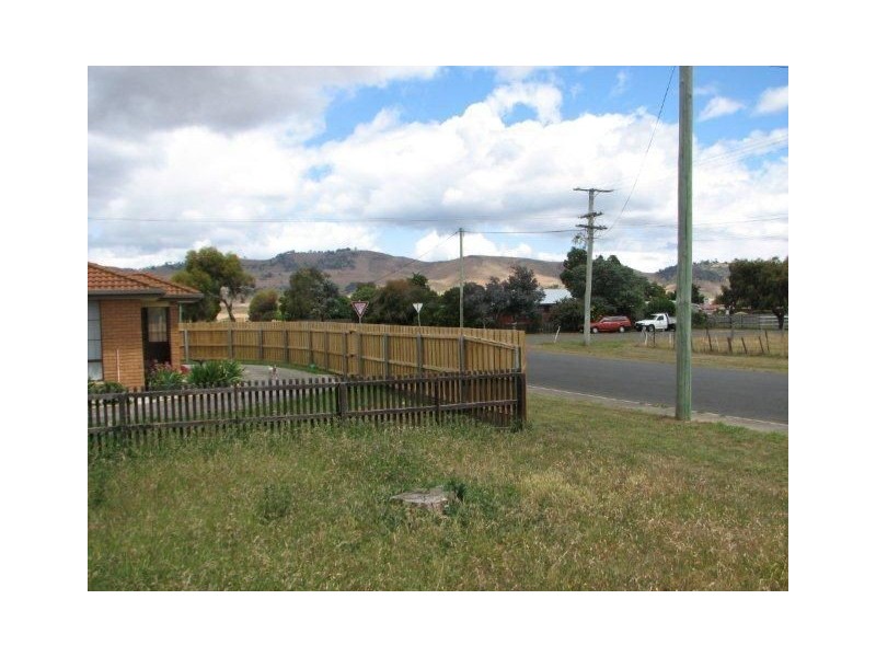 11 Sophia Street, Kempton TAS 7030