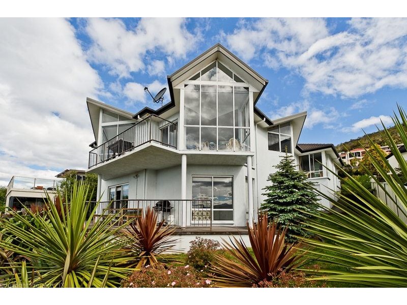 4 Virginia Court, Sandy Bay TAS 7005