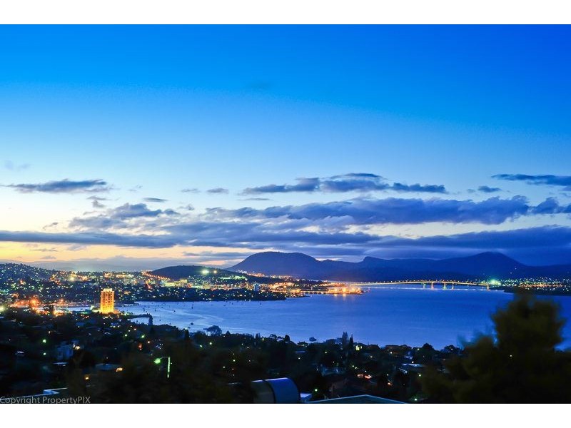 4 Virginia Court, Sandy Bay TAS 7005