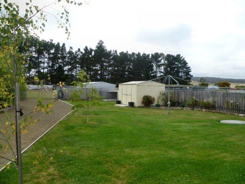 18 George Street, Bothwell TAS 7030