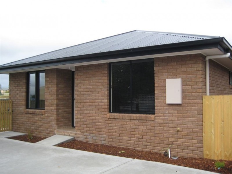 2/25 Barry Street, Glenorchy TAS 7010