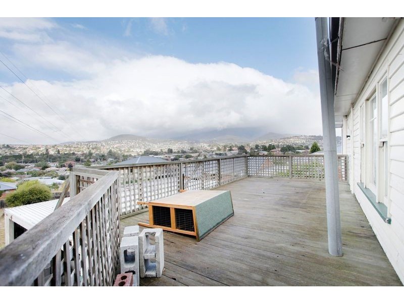 9 Chestnut Avenue, Lutana TAS 7009