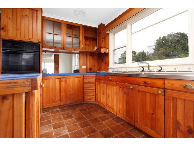 9 Chestnut Avenue, Lutana TAS 7009