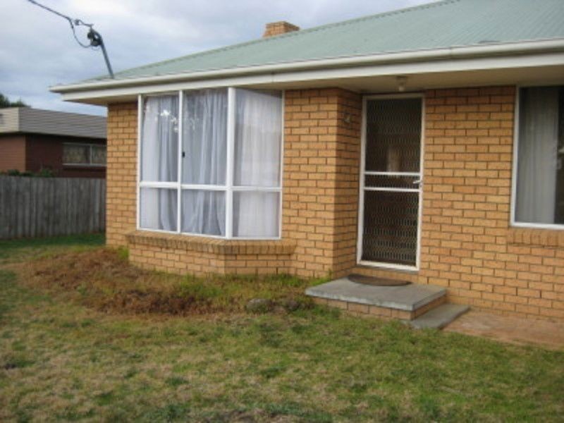 19 Tenth Avenue, Dodges Ferry TAS 7173