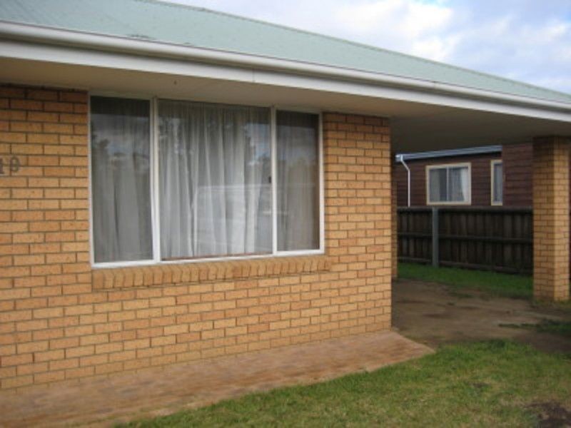 19 Tenth Avenue, Dodges Ferry TAS 7173