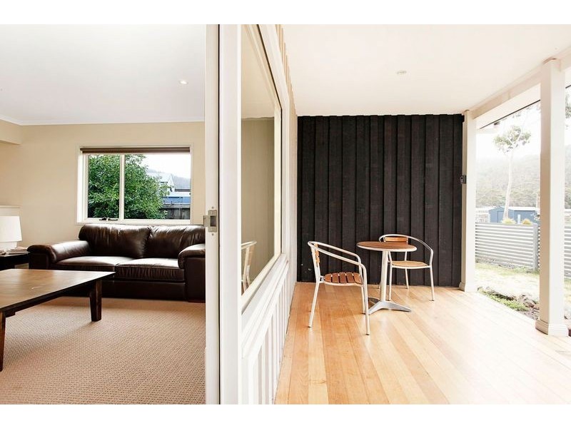4 Esplanade, Orford TAS 7190