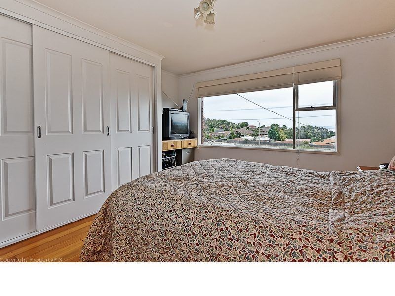 17 Myoora Street, Howrah TAS 7018